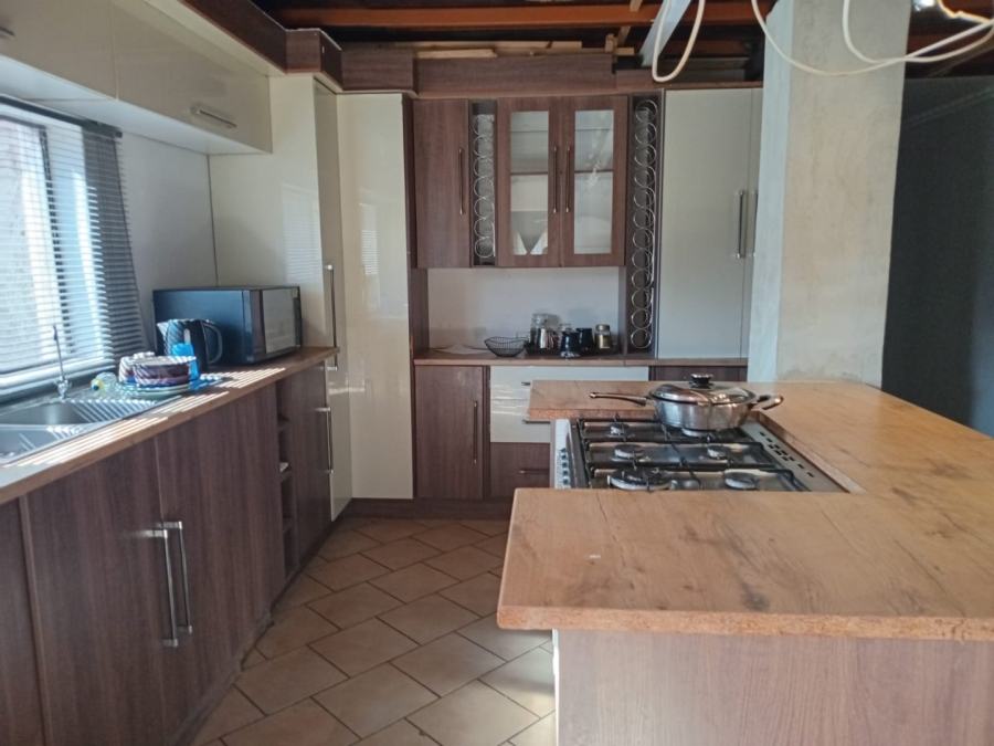 5 Bedroom Property for Sale in Bloemhof North West
